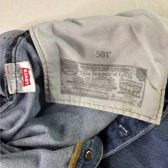 Levis 501 Jeans Mens 38x32 Blue Button Fly Straight Leg - Picture 6 of 9